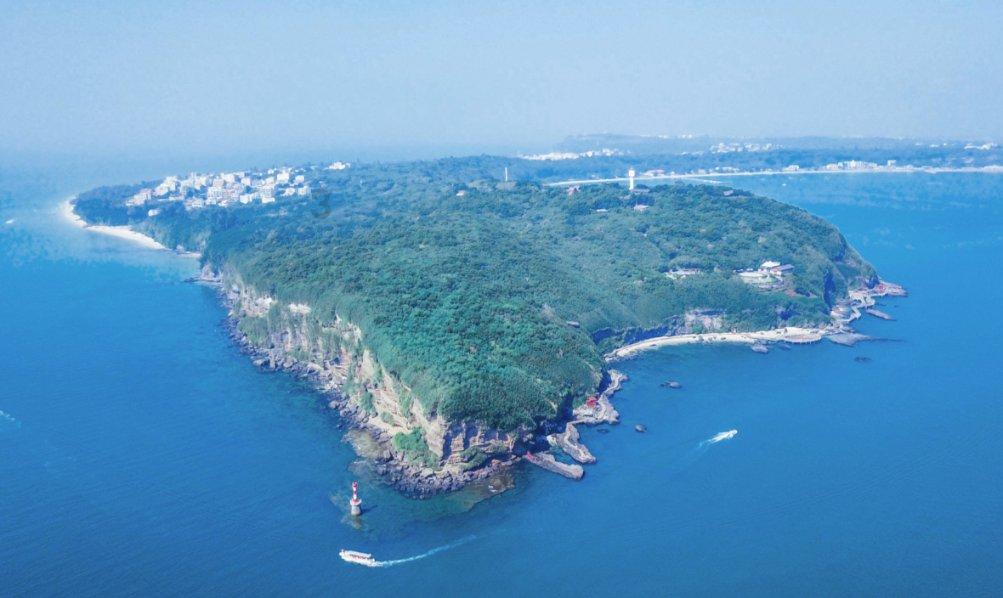 逃出白海豹洞