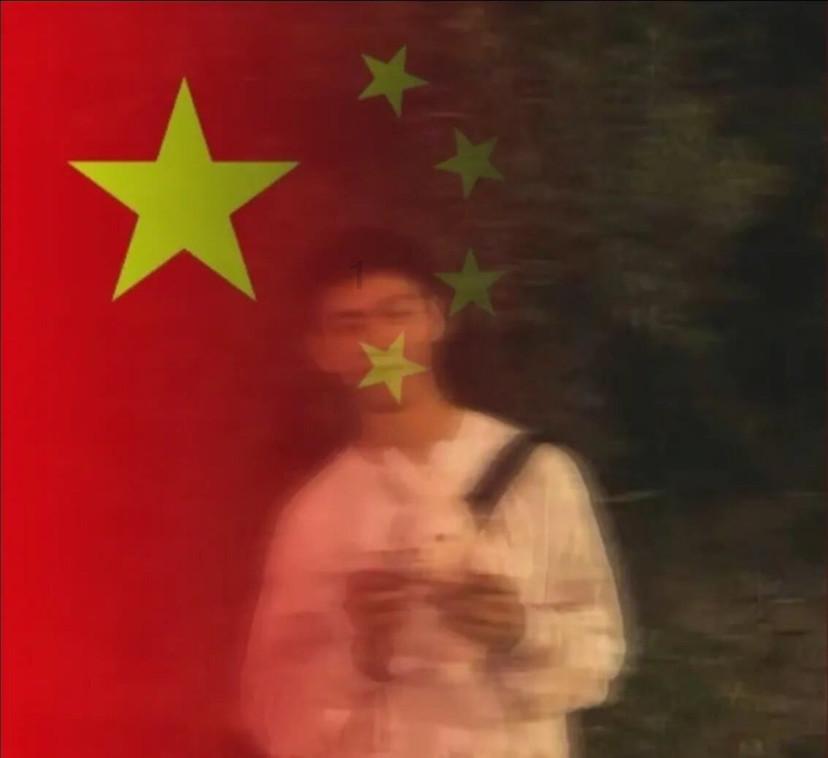 裙上繁花