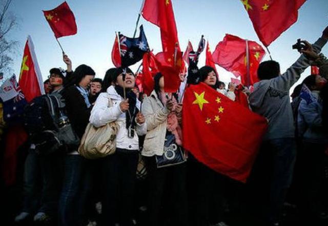 隔壁老王偷香记