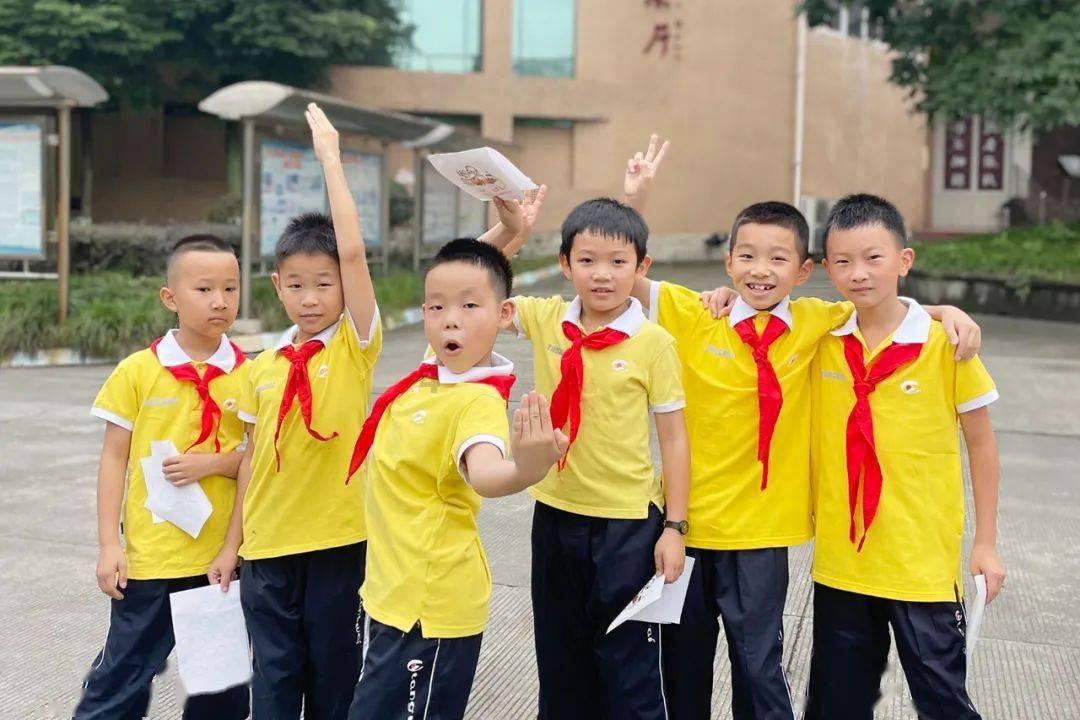 五彩斑斓的线