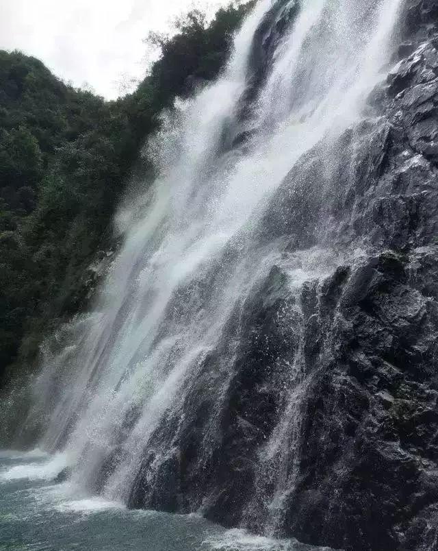 逃出郊外大别墅
