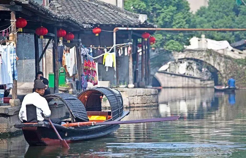 怎么知道我老公在外面有女人吗， 他现在钱是没有。晚上从不出去？游戏画面